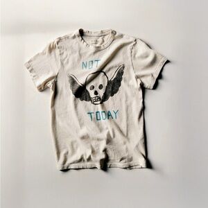 imogene + willie  “Not Today” Tee Shirt Size M